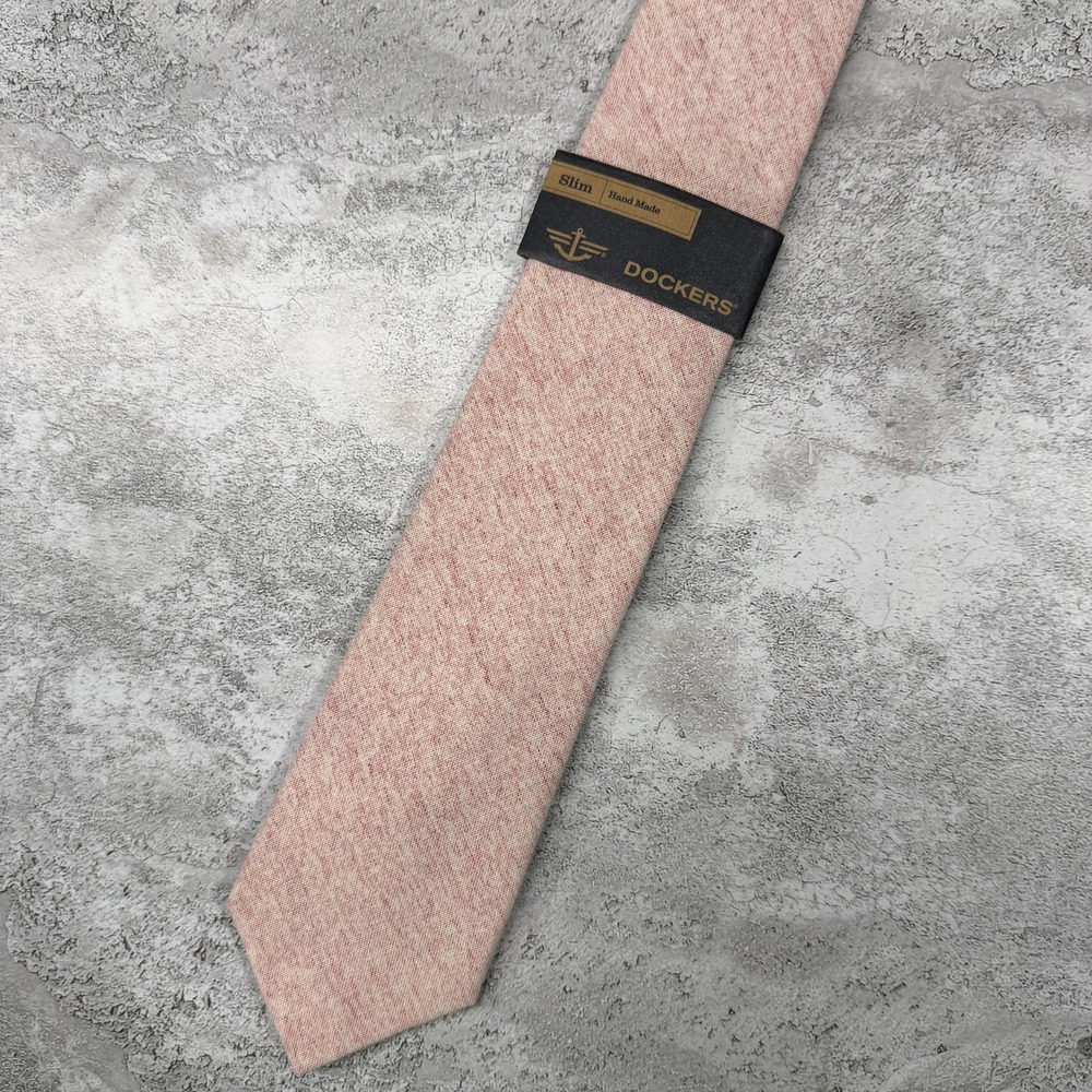 DOCKERS Polyester Tie Mens One Size‎ Pink Slim Skinny Made In China Necktie New